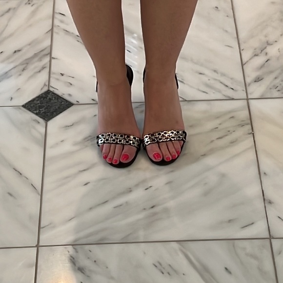 FERRAGAMO HEELS - Picture 16 of 16